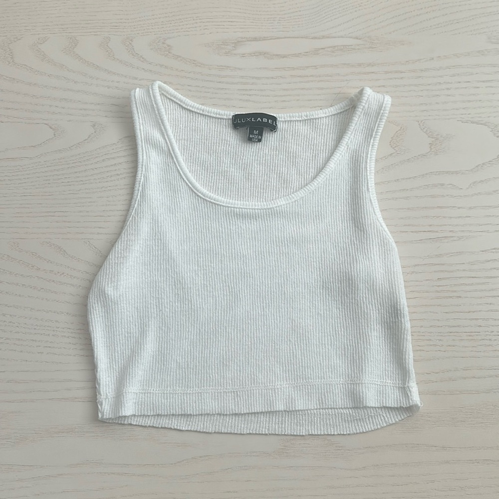 J LUXE THE LABEL CROP TOP